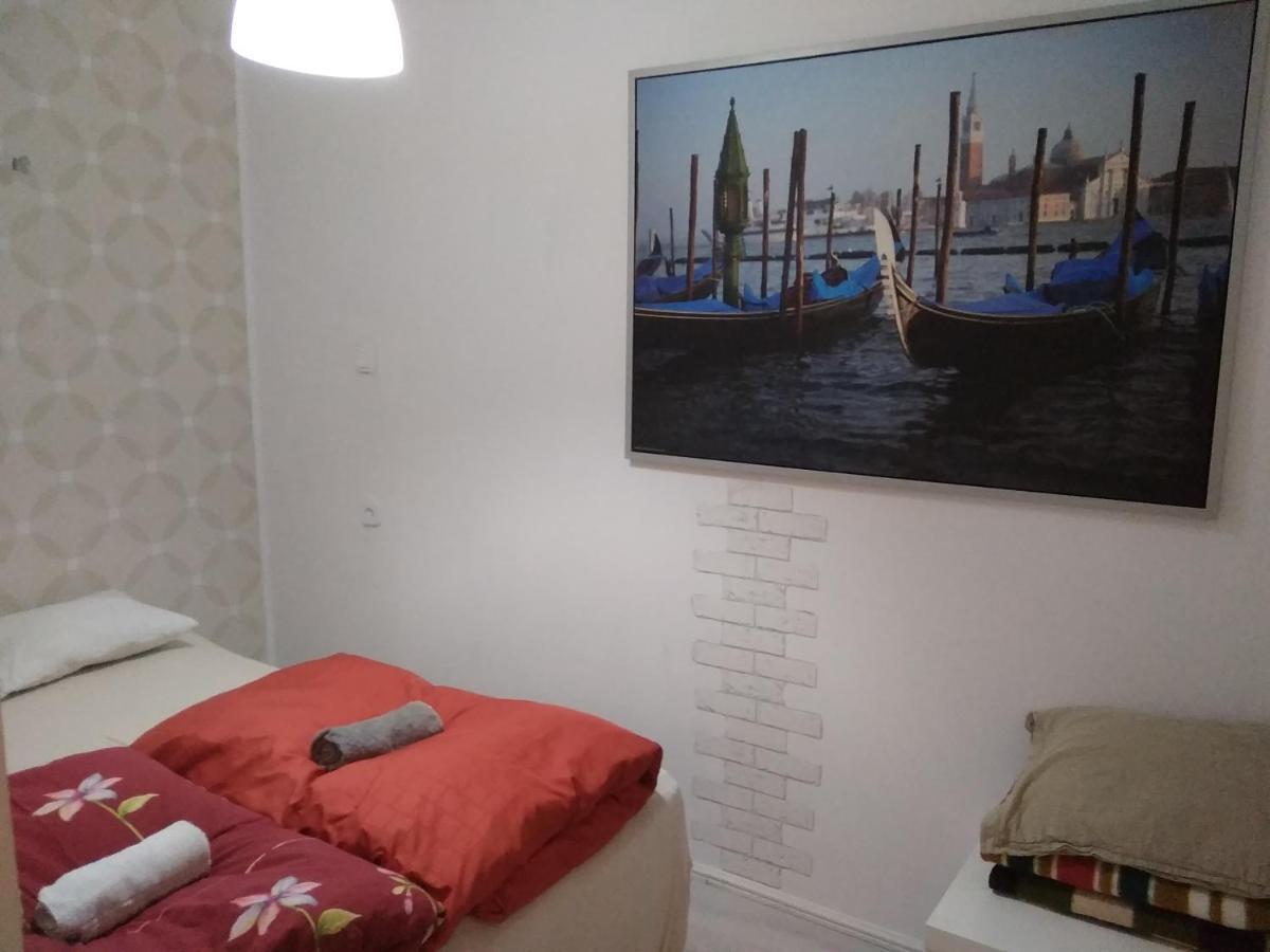 Apartament Przy Parku Noclegi Płock Dış mekan fotoğraf